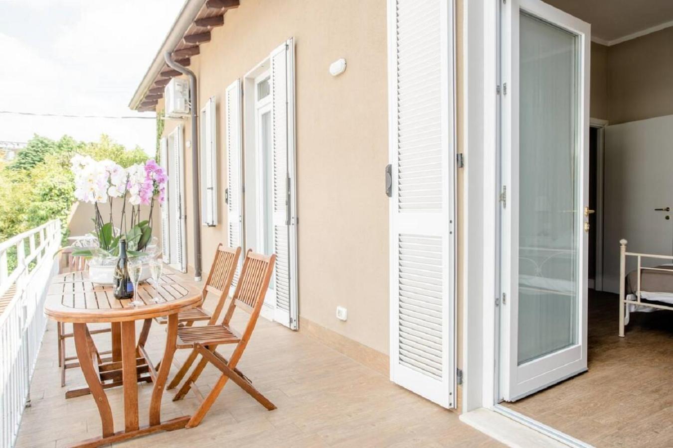 Casa Aydee Panzió Bergamo Kültér fotó