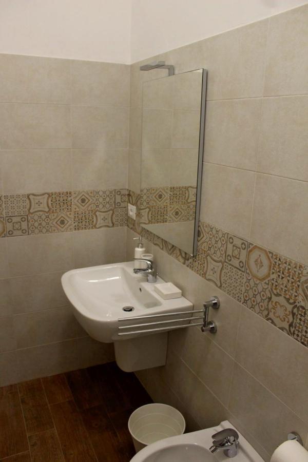 Casa Aydee Panzió Bergamo Kültér fotó